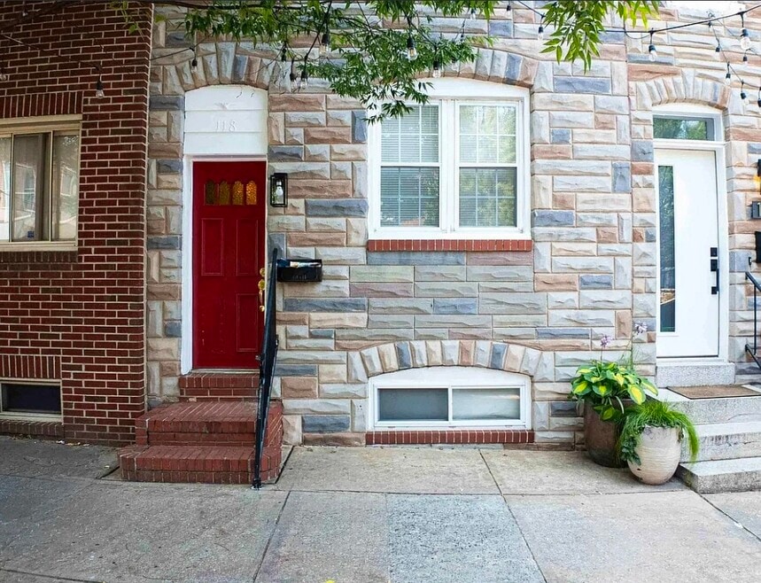 118 S Conkling St, Baltimore, MD 21224 - photo 1