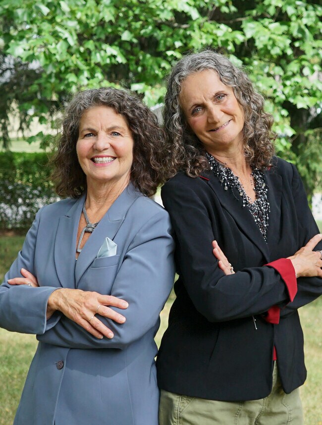 Debra Hoevenaar
