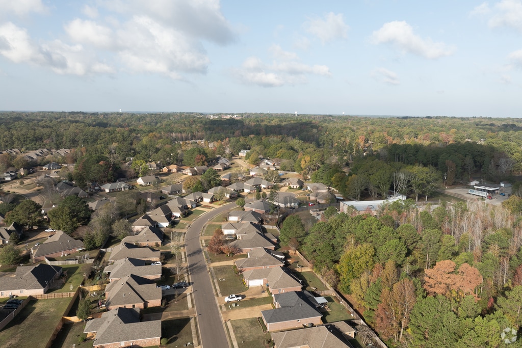 Parkwood 455 Crossgates Blvd, Brandon, MS