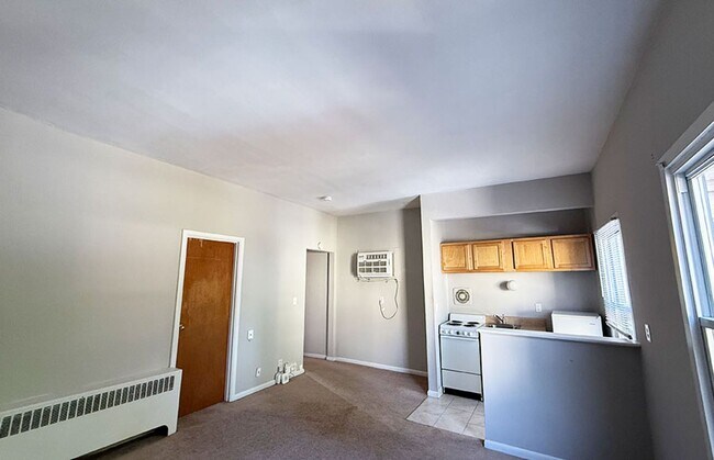 3419 Telford St unit 3419-04, Cincinnati, OH 45220 - photo 2