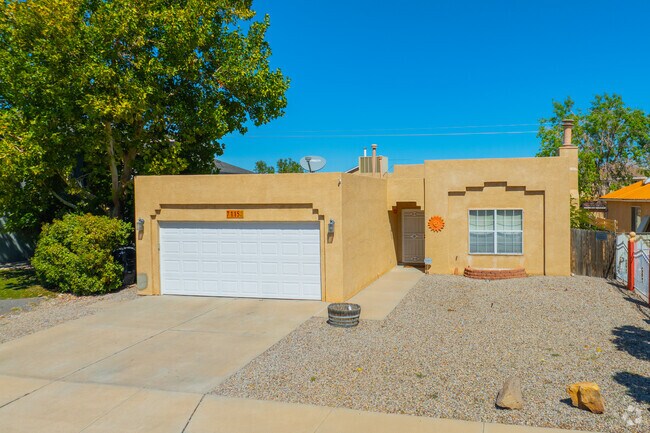 Single‑story home designs are common across the neighborhood.