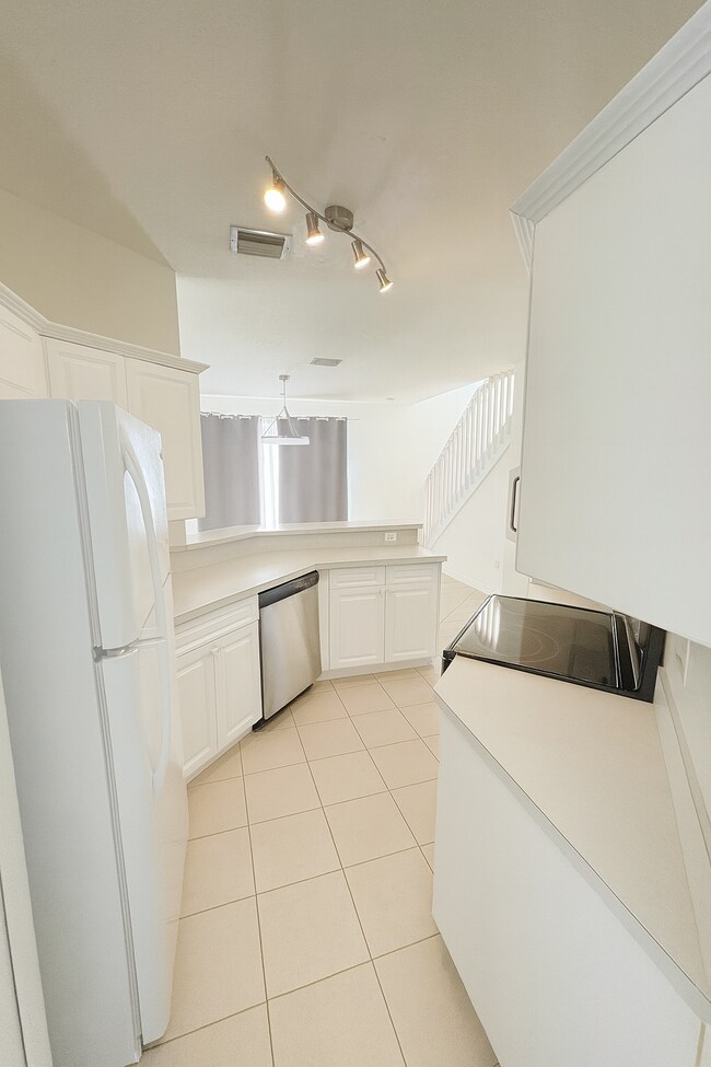 12304 SW 122nd St, Miami, FL 33186 - photo 6