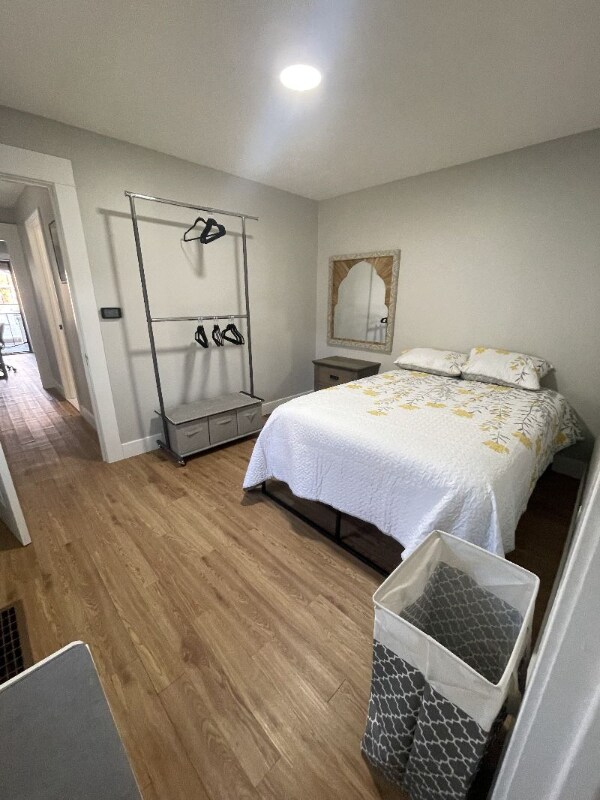 1308 N Gladstone Ave unit 1308, Indianapolis, IN 46201 - photo 4