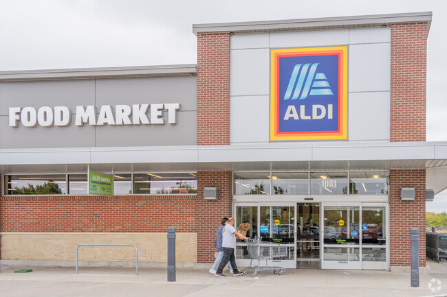 Swan Lake residents can meet their daily grocery needs at the nearby ALDI.
