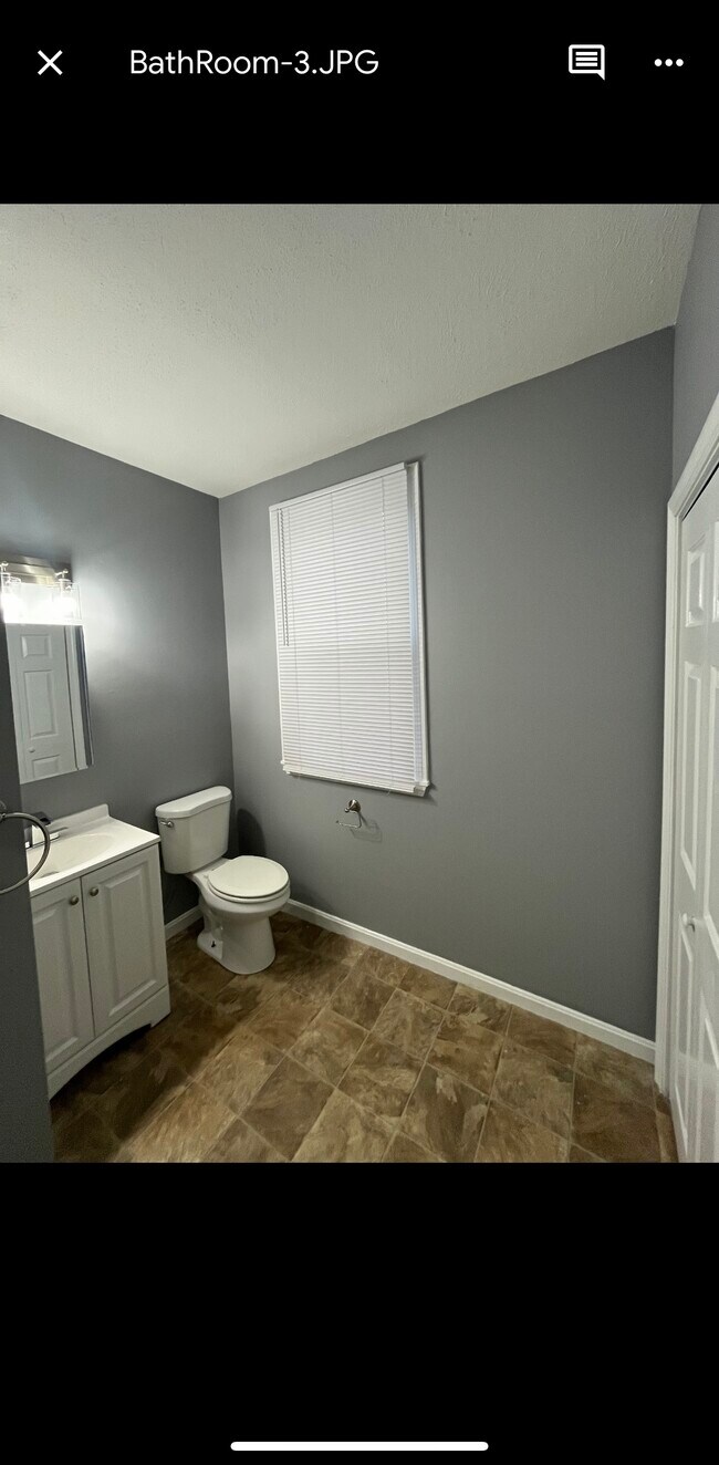 89 3rd St unit 1, Lowell, MA 01850 - photo 5
