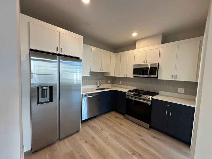 161 Allston St unit 1, Boston, MA 02134 - photo 1