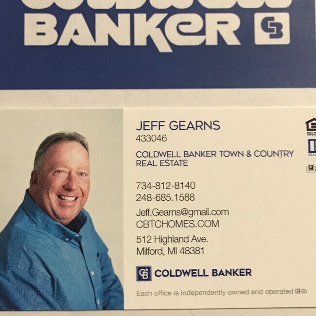 Agent Photo