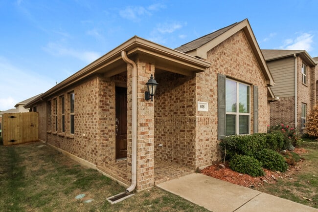 616 Big Horn Rd, Aubrey, TX 76227 - photo 3