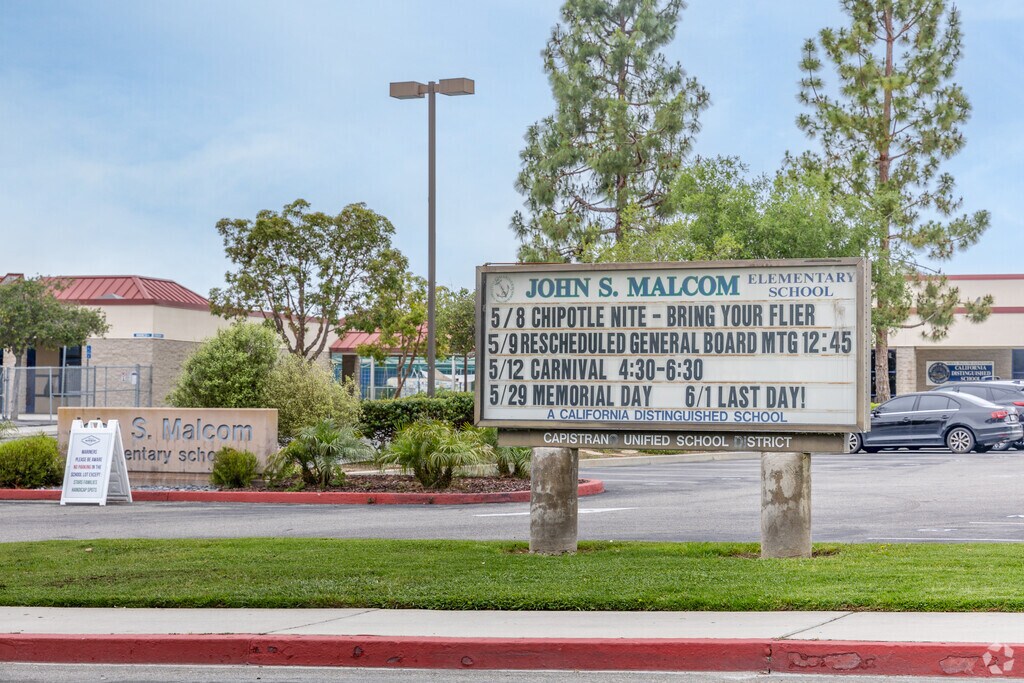 John Elementary School, Rankings & Reviews