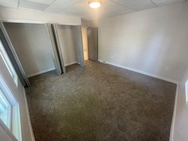 Lower level bedroom 2