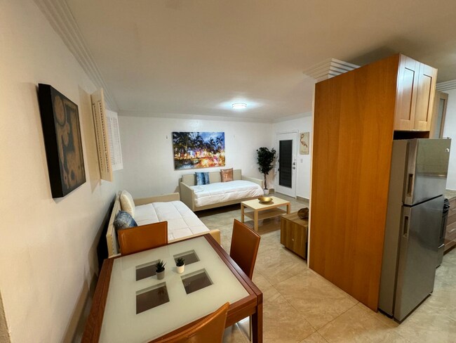 650 Pennsylvania Ave unit 2, Miami Beach, FL 33139 - photo 6