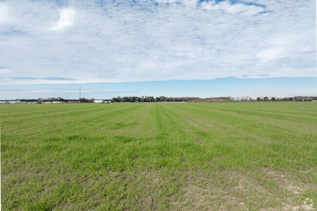 Summerdale has a ton of land for sale, with lot sizes between a quarter-acre and 20 acres.