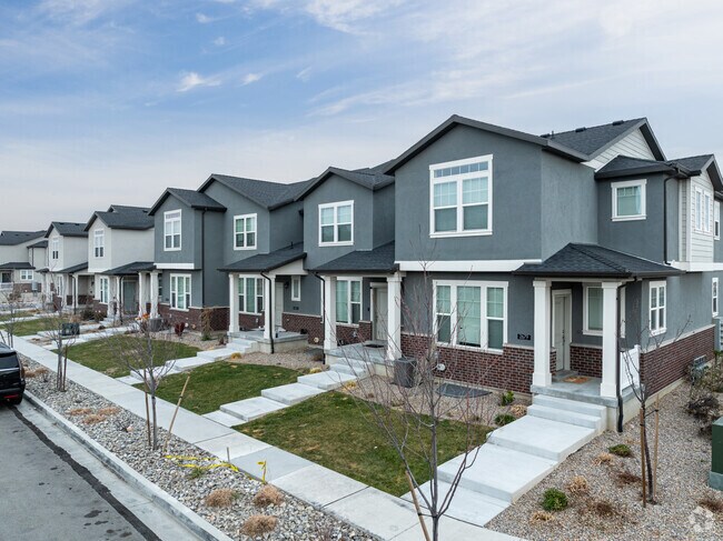 Gabler's Grove Towns, Magna, UT 84044 - photo 5