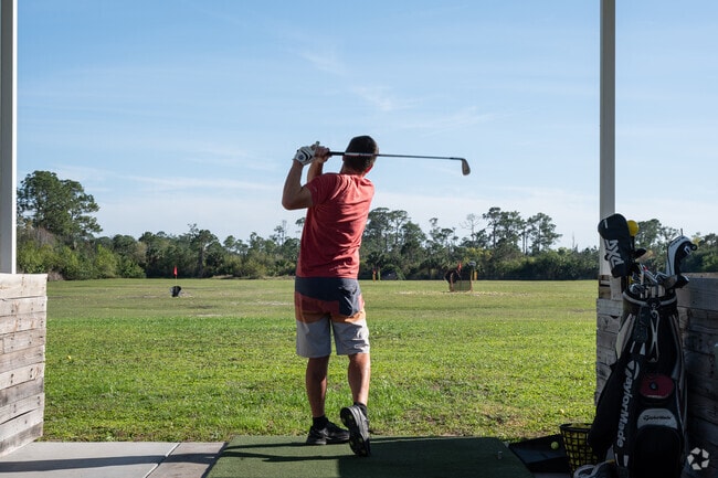 Residents enjoy Inlet Golf Range, located right across the street from Briarwood.