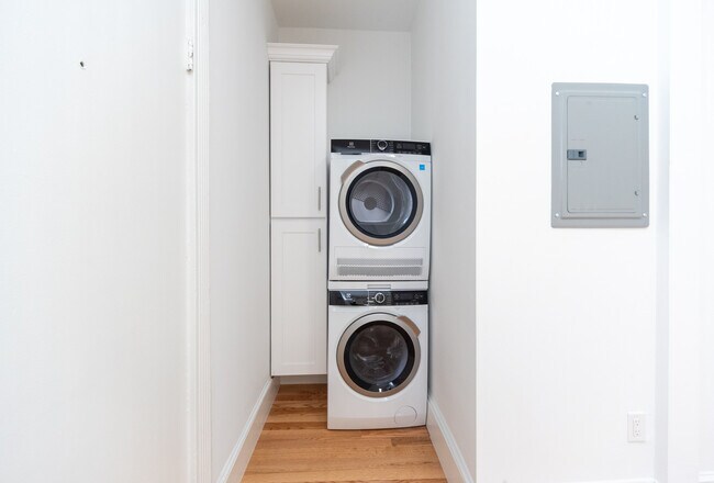 175 Hemenway St unit 20, Boston, MA 02115 - photo 6