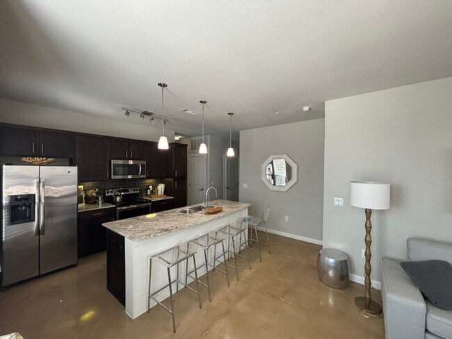 4300 Cromwell Dr unit b2, Kyle, TX 78640 - photo 2