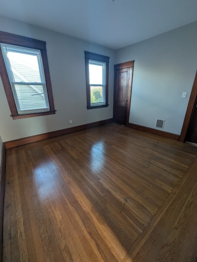 139 Beacon Ave unit 2, New Haven, CT 06512 - photo 5