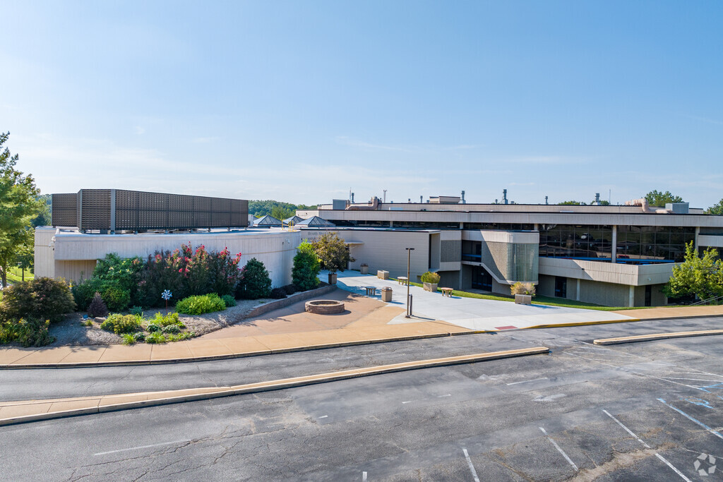 Parkway South High School is a highly rated, public school located in St Louis.