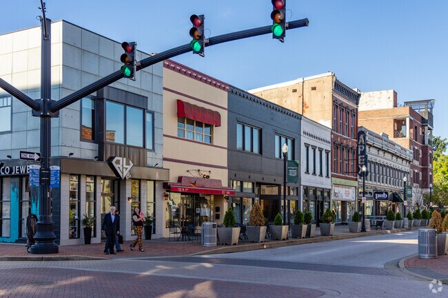 Northwest Side is just a few miles away from downtown Owensboro.