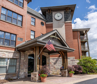 100 E Main St Unit 313, Waukesha, WI 53186