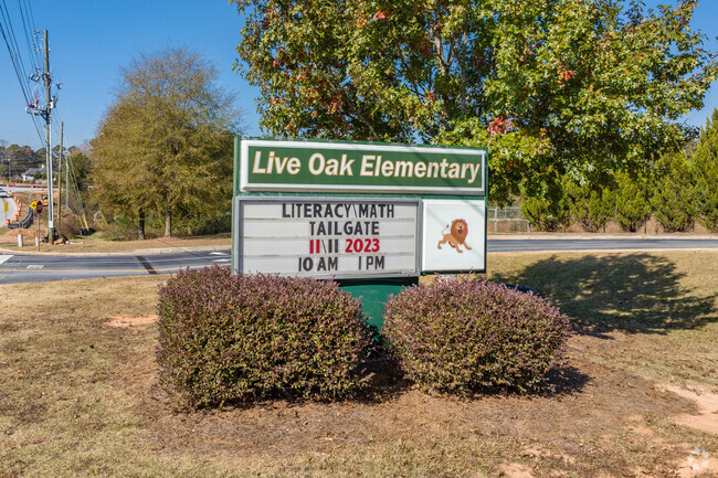 Live Oak Elementary School is a Newton county public school.