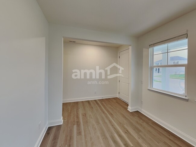 203 Kramer Mills Dr, Columbus, OH 43110 - photo 7