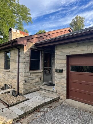 321 E Wylie St, Bloomington, IN 47401