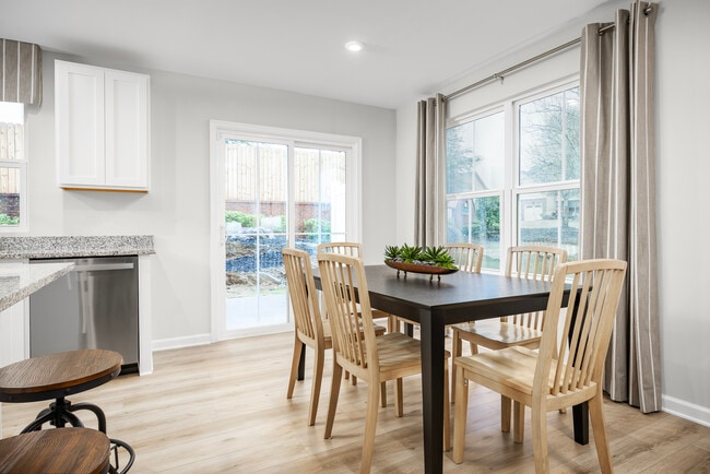 216 Summit Path, Franklin, VA 23851 - photo 6