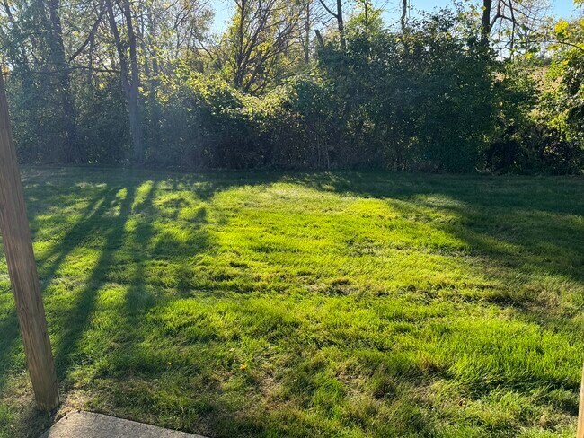 716 Hilltop Ln unit 716, Toledo, OH 43615 - photo 6