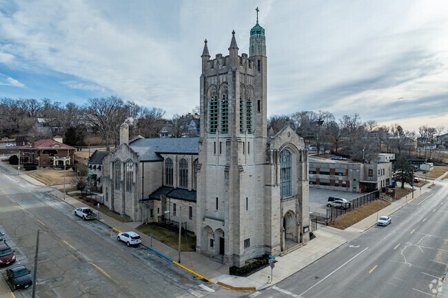 Ottumwa boasts dozens of historic churches.