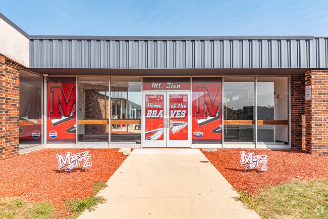 Mt. Zion Junior High School is a part of Mount Zion Community Unit School District No. 3.