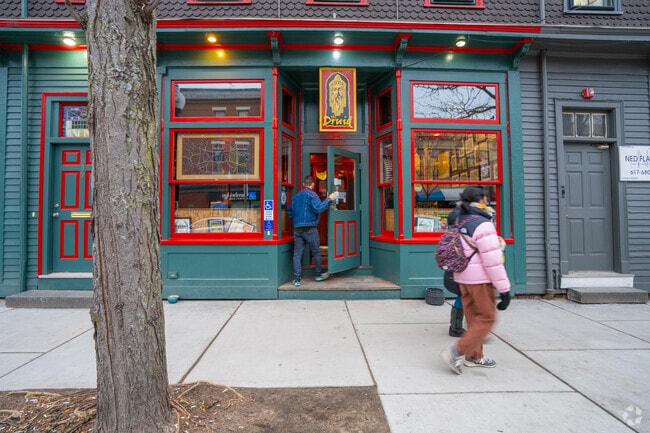 Stop into The Druid for a pint with your pals in Wellington-Harrington.