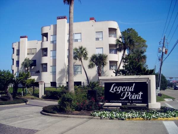 Legend Point Condominiums, Kemah, TX 77565 - photo 1