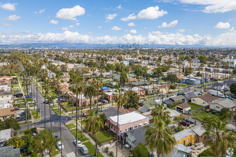 Neighborhood_ChesterfieldSquare_FINAL_071123