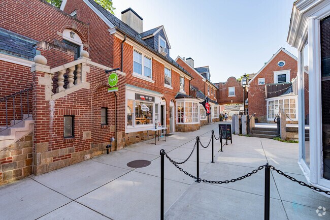 Winchester Terrace near Symmes Corner features local shops from fashion to food options.