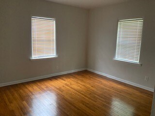 201 Holly Dr, Albany, GA 31705