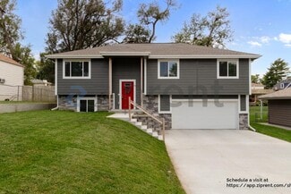 5323 P St, Omaha, NE 68117