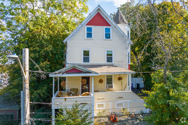 Colonial and Victorian-style homes from the 1900s are common in the West End.