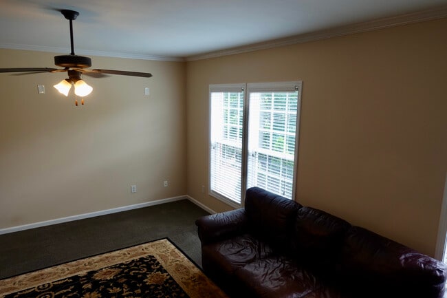 3304 Chastain Gardens Dr NW, Kennesaw, GA 30144 - photo 6