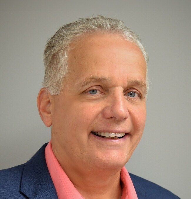 Larry Linaweaver