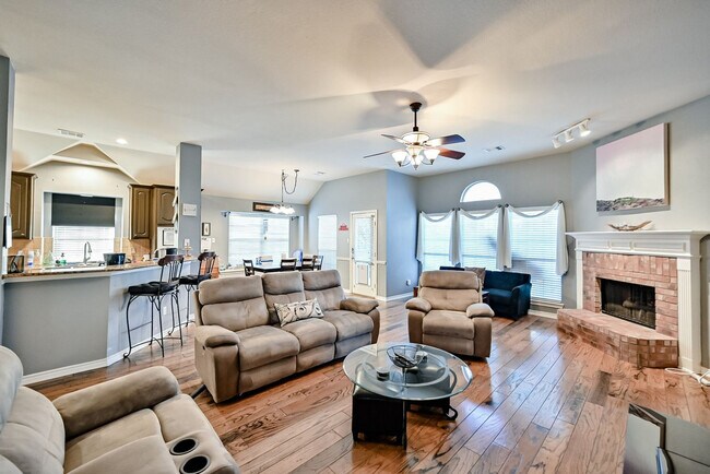 1705 Fairfax Dr unit ID1301578P, Mansfield, TX 76063 - photo 4