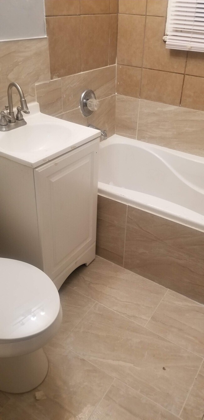 1308 Elizabeth Ave SW, Atlanta, GA 30310 - photo 7