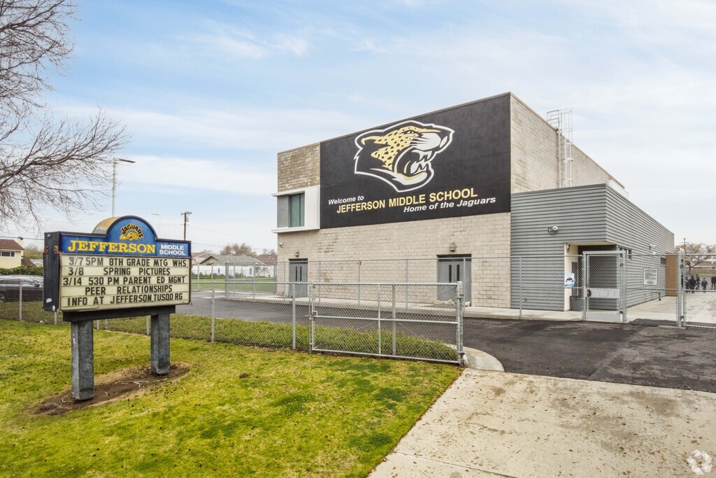 The entry sign for Jefferson Middle School in the Southwood neighborhood.