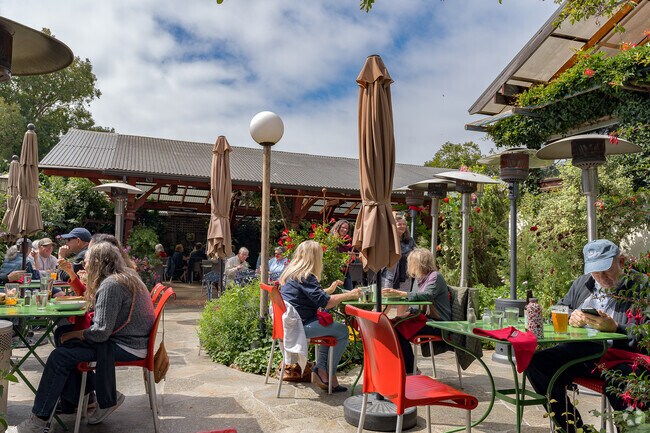 Robyn's Restaurant in Cambria offers patio dining, perfect for enjoying on a nice day.