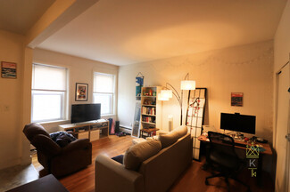 199 Winthrop Rd Unit 33, Brookline, MA 02445