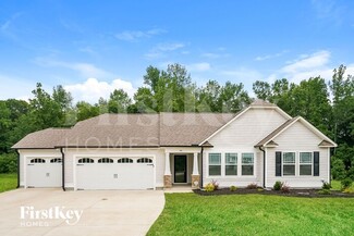 90 Voyage Cir, Smithfield, NC 27577