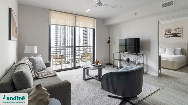 698 NE 1st Ave unit CMW-2303, Miami, FL 33132 - photo 2