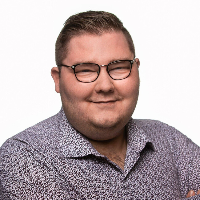 Agent Photo