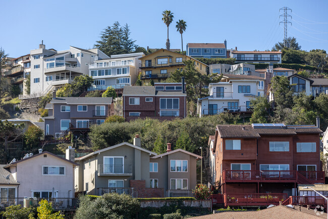 Hillside homes in Telescope Hills, Millbrae, offer stunning views and unique architecture.