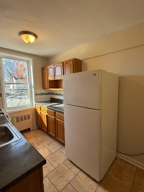 103 Chancellor Ave, Newark, NJ 07112 - photo 3